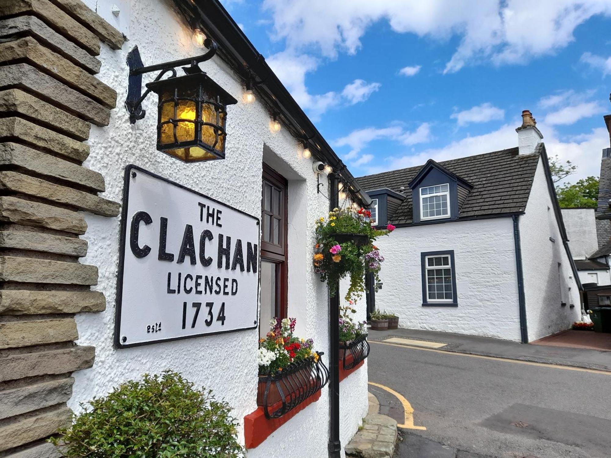 Cosy Lochside Cottage With Mountain And Sea Views Clynder Exterior foto